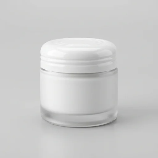 La Mer The Moisturizing Soft Cream (view 3)